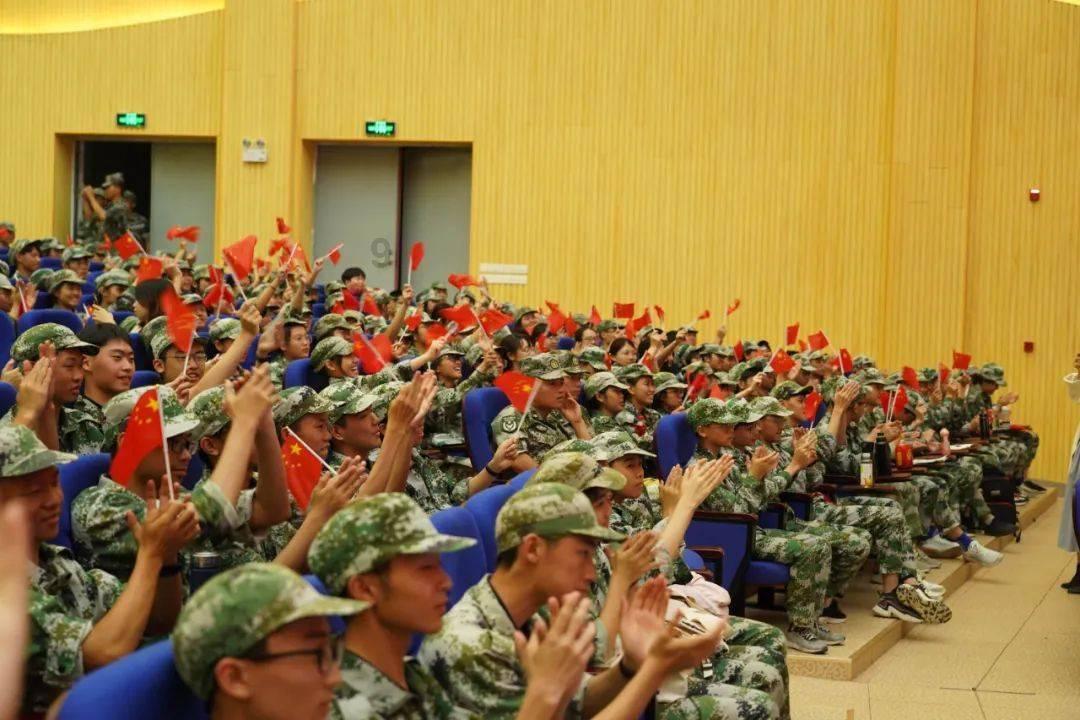 巴厘岛发生多起涉摩托车事故多名中国游客受伤,中领馆发布提醒